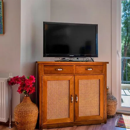 Villa Charming Large Villa. Ideal For Family Breaks